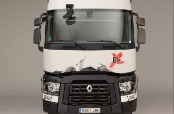 RENAULT TRUCKS T X-64, THE NEW EXPORT MODEL FROM THE USED TRUCKS